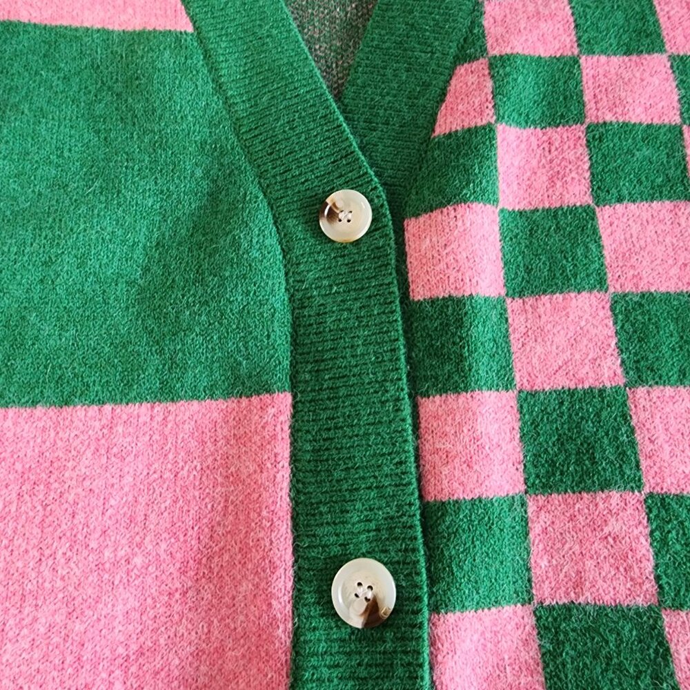 🫧🧹 WICKED Theme Pink & Green Checkered Cardigan 1X/2X - Picture 5 of 13